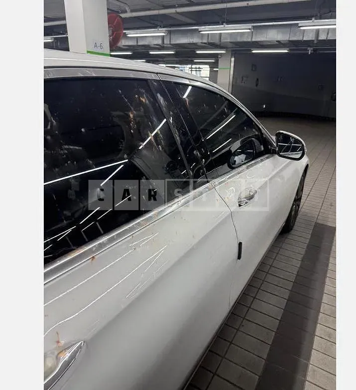 Photo 2 of 27: 2019 Mercedes-Benz E300 4Matic — Korean insurance auction