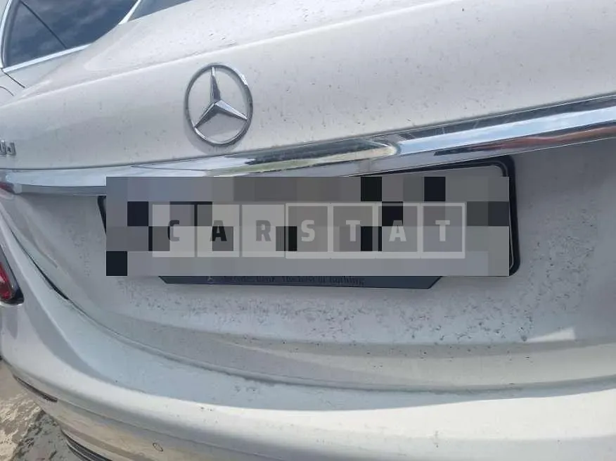 Photo 2 of 5: 2019 Mercedes-Benz E220 d — Korean insurance auction