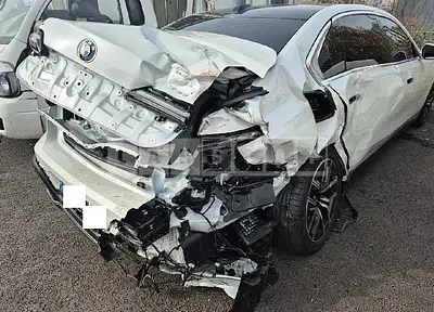 Photo 1 of 12: 2024 BMW 740i xDrive — Korean insurance auction