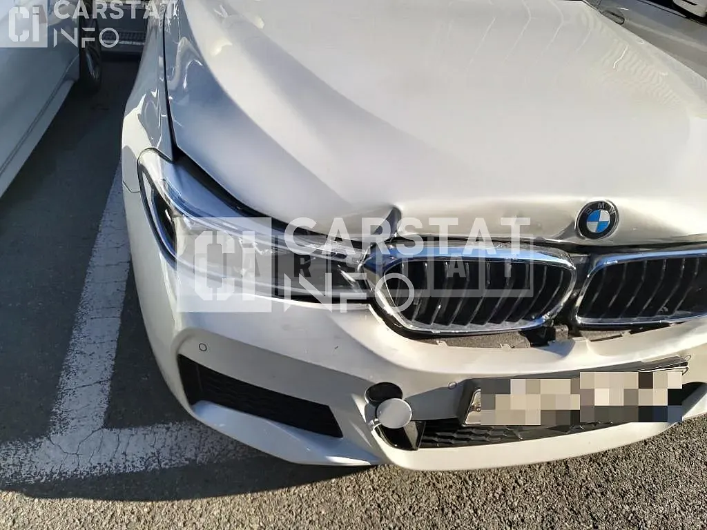 Photo 2 of 38: 2020 BMW 640i xDrive M Sport Package, VIN WBAJX0108LCE57818 — Korean insurance auction