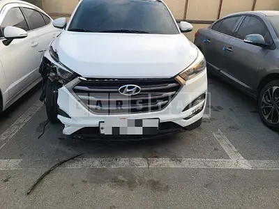 Photo 1 of 52: 2015 Hyundai Tucson TL 1.7, VIN KMHJ3815GGU013382 — Korean insurance auction