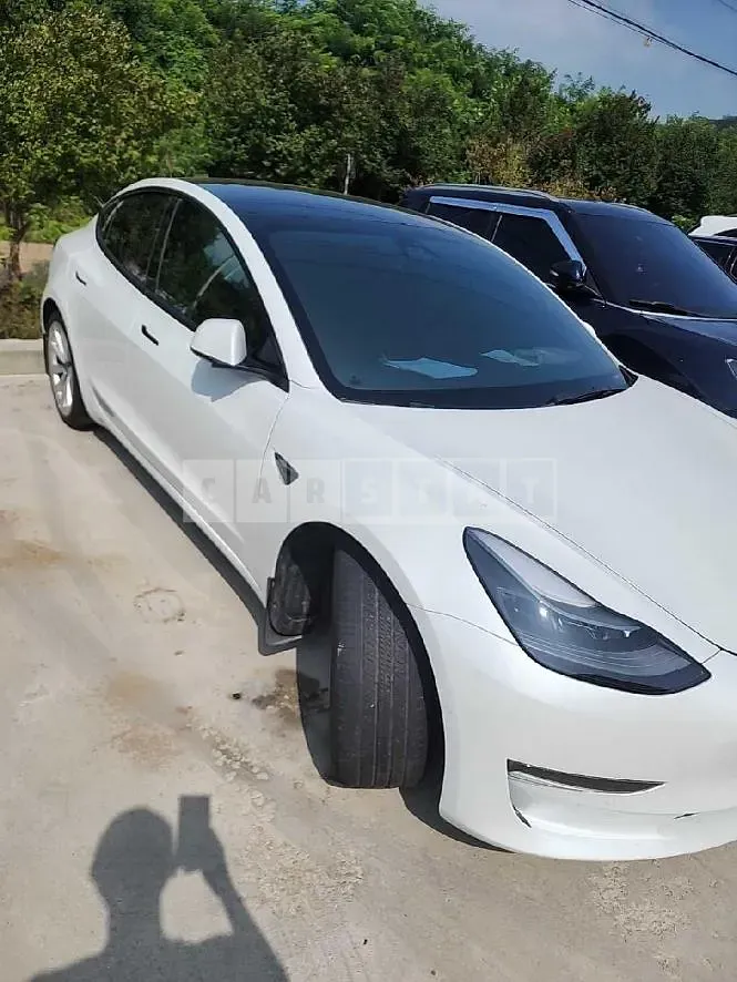 Photo 2 of 14: 2022 Tesla Model 3 Long Range — Korean insurance auction