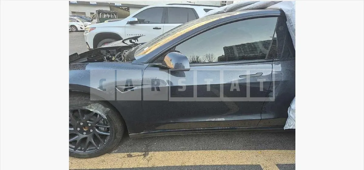 Photo 2 of 15: 2025 Tesla Model 3 RWD — Korean insurance auction