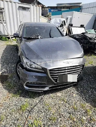 Photo 1 of 46: 2017 Genesis G80 3.3 — Korean insurance auction