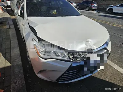 Photo 1 of 21: 2016 Toyota Camry Hybrid — Korean insurance auction
