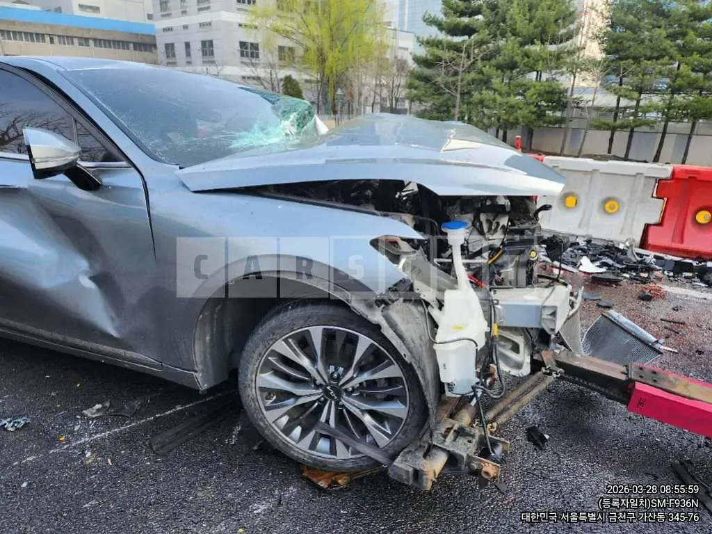 Photo 2 of 7: 2021 Kia Mr — Korean insurance auction
