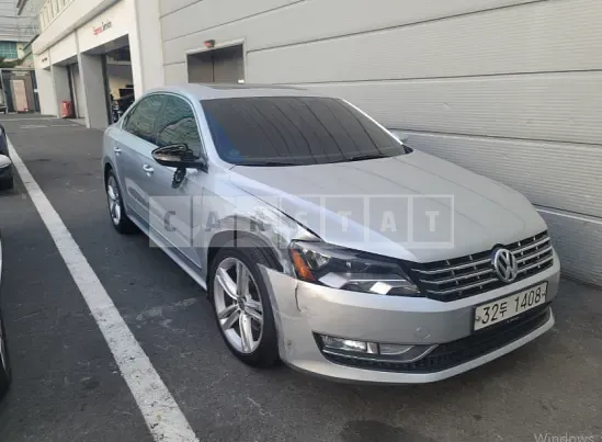 Photo 2 of 17: 2015 Volkswagen Passat 2.0 TDI — Korean insurance auction