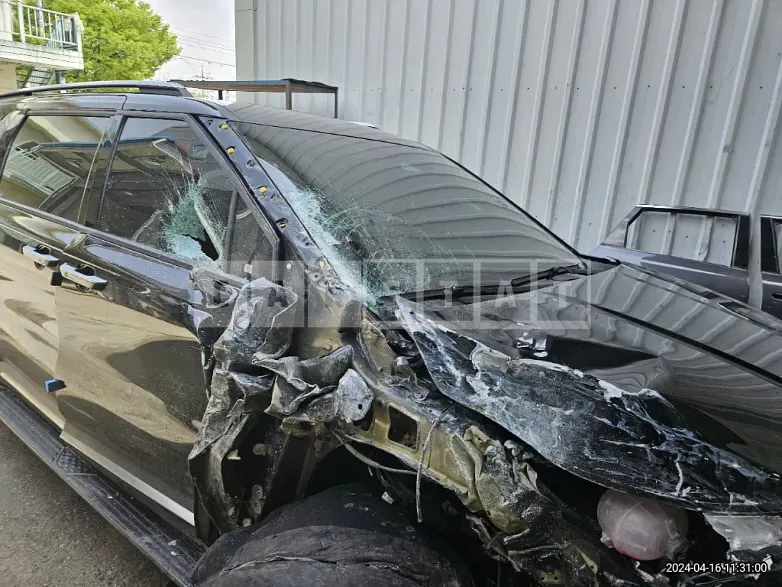 Photo 2 of 40: 2022 Kia Carnival 3.5 — Korean insurance auction