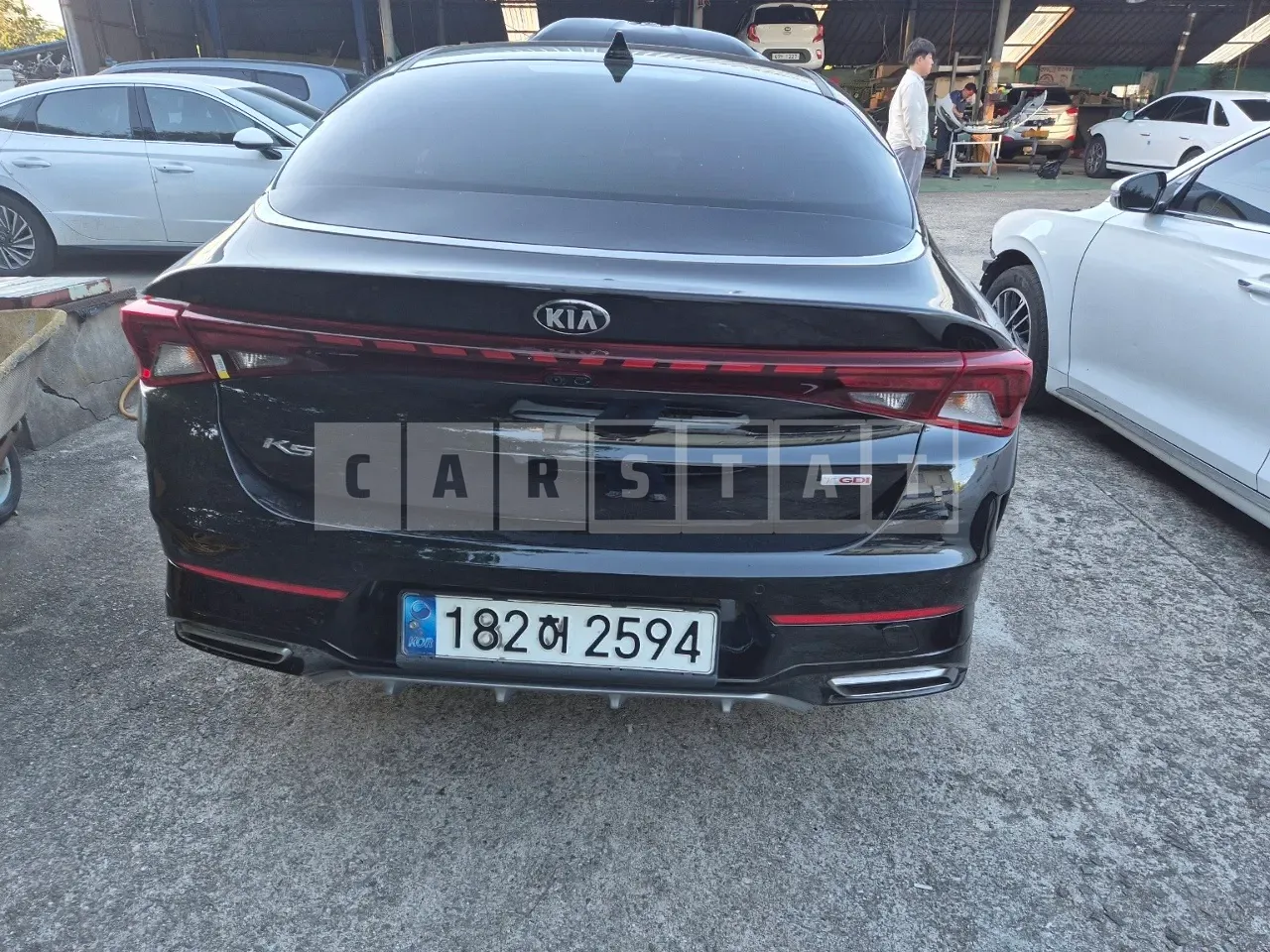 Photo 2 of 5: 2021 Kia K5 — Korean insurance auction