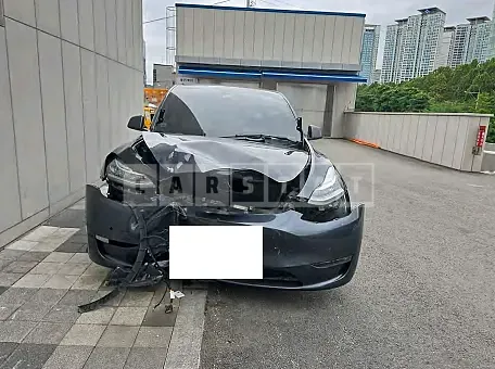 Photo 2 of 10: 2021 Tesla Model Y LongRange — Korean insurance auction