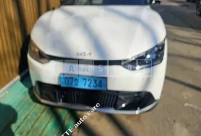 Photo 1 of 27: 2022 Kia EV6 — Korean insurance auction