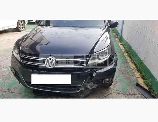 Photo 2 of 11: 2016 Volkswagen Tiguan 2.0 TDI BMT, VIN WVGZZZ5NZGW009338 — Korean insurance auction