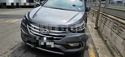 Photo 1 of 15: 2015 Hyundai Santa Fe DM — Korean insurance auction