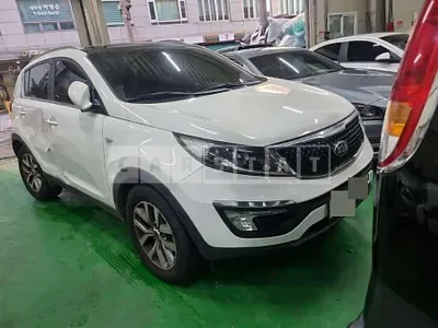 Photo 1 of 20: 2015 Kia Sportage R — Korean insurance auction