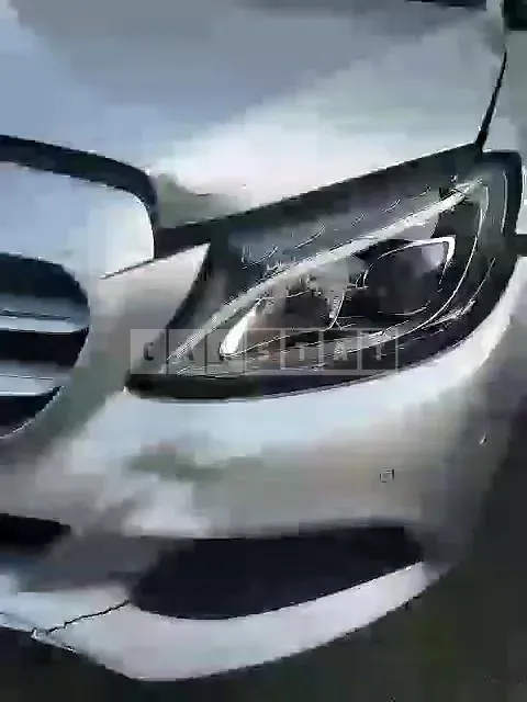 Photo 2 of 16: 2015 Mercedes-Benz C200, VIN WDDWF4CB8GF227799 — Korean insurance auction