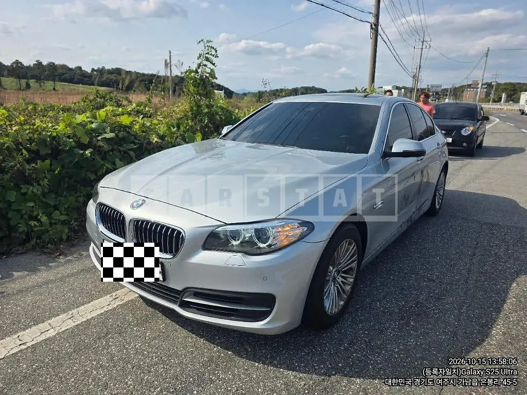 Photo 2 of 7: 2015 BMW 520d, VIN WBA5E5101FG061714 — Korean insurance auction