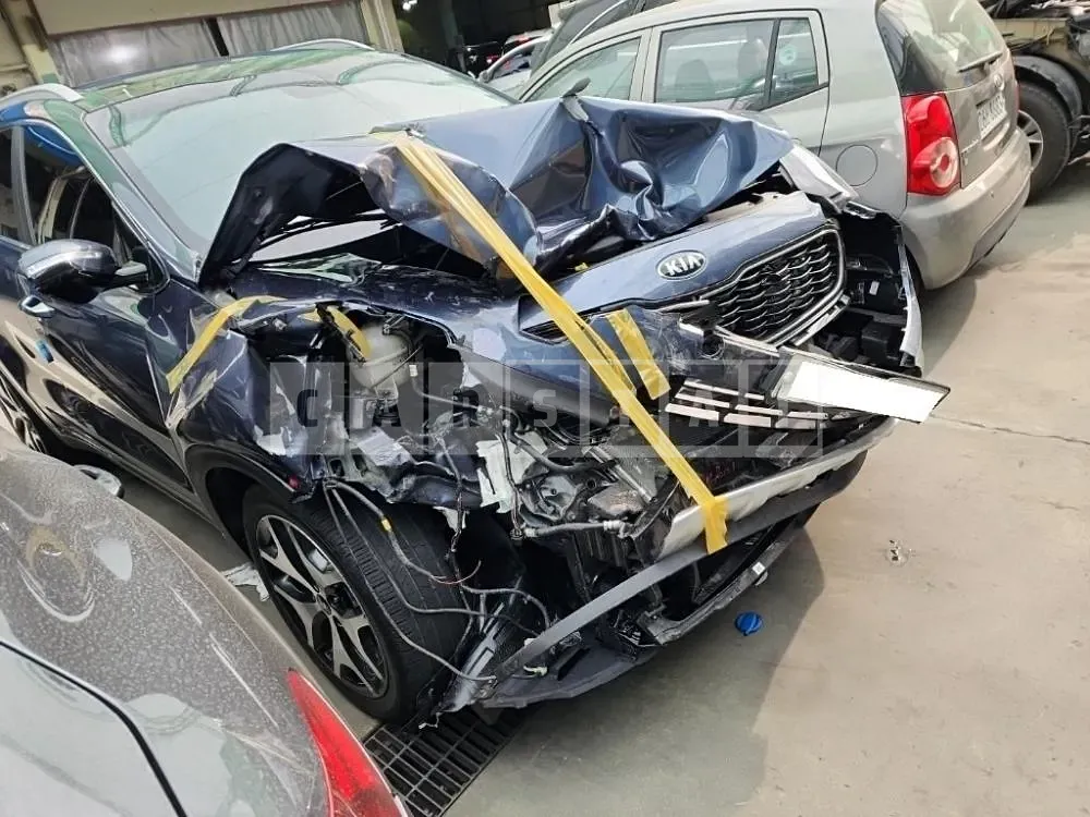 Photo 2 of 11: 2015 Kia Sportage, VIN KNAPM813BGK008995 — Korean insurance auction