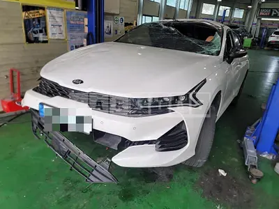 Photo 1 of 33: 2021 Kia K5 1.6, VIN KNAG3412BMA149799 — Korean insurance auction