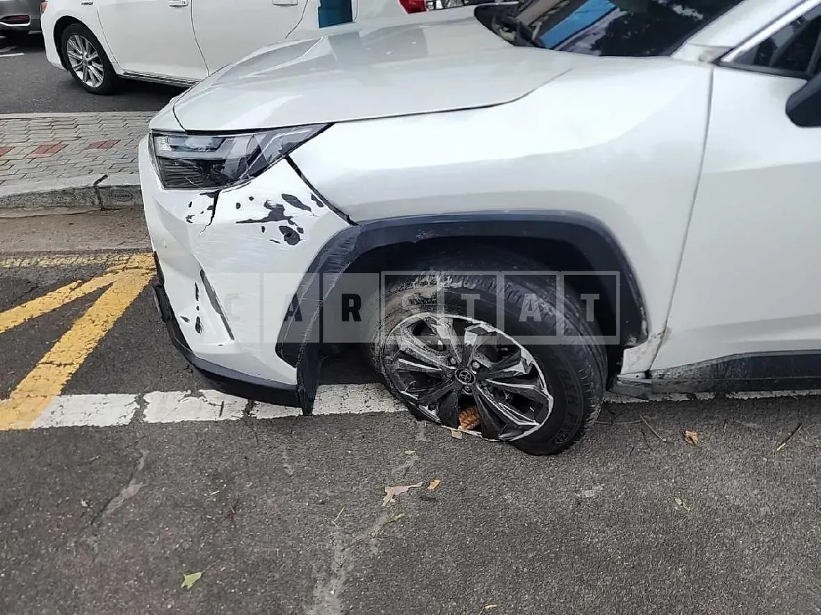 Photo 2 of 22: 2023 Toyota RAV4 Hybrid AWD — Korean insurance auction