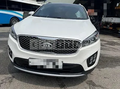 Photo 1 of 15: 2017 Kia Sorento — Korean insurance auction