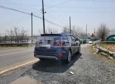Photo 1 of 3: 2016 Hyundai Santa Fe DM 2.0, VIN KMHSW81UBGU695264 — Korean insurance auction