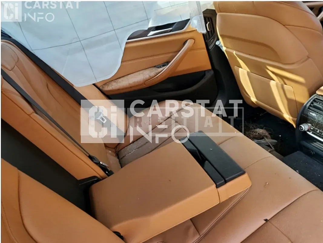 Photo 2 of 14: 2017 BMW 520d xDrive, VIN WBAJC5107HG857732 — Korean insurance auction
