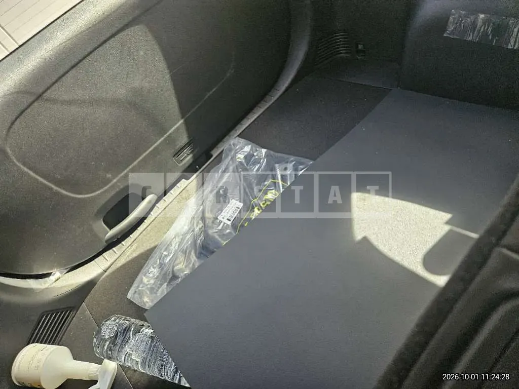 Photo 2 of 15: 2025 Kia Sportage 1.6T Gasoline — Korean insurance auction