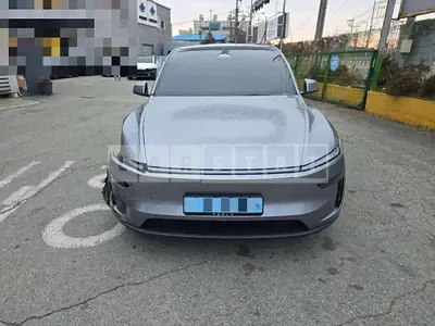 Photo 1 of 31: 2025 Tesla Model Y Long Range — Korean insurance auction