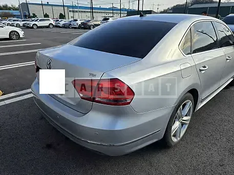 Photo 2 of 10: 2015 Volkswagen Passat 2.0 TDI — Korean insurance auction