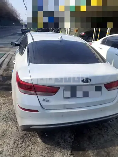 Photo 1 of 10: 2018 Kia K5 2.0(LPI), VIN KNAGS416BKA294020 — Korean insurance auction