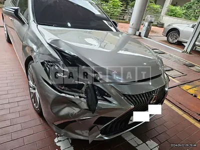 Photo 1 of 24: 2019 Lexus ES300h — Korean insurance auction