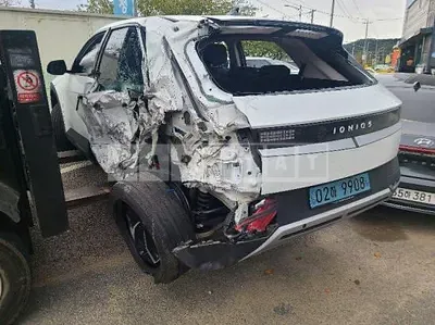 Photo 1 of 50: 2022 Hyundai IONIQ 5 — Korean insurance auction