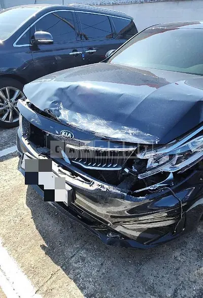 Photo 1 of 11: 2019 Kia K5 2.0, VIN KNAGT411BKA327498 — Korean insurance auction