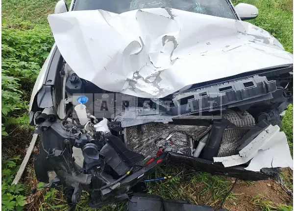 Photo 2 of 11: 2019 Hyundai Santa Fe — Korean insurance auction
