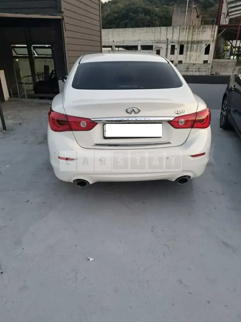 Photo 2 of 8: 2015 Infiniti Q50 2.2d, VIN JNKDV71E9FM531011 — Korean insurance auction
