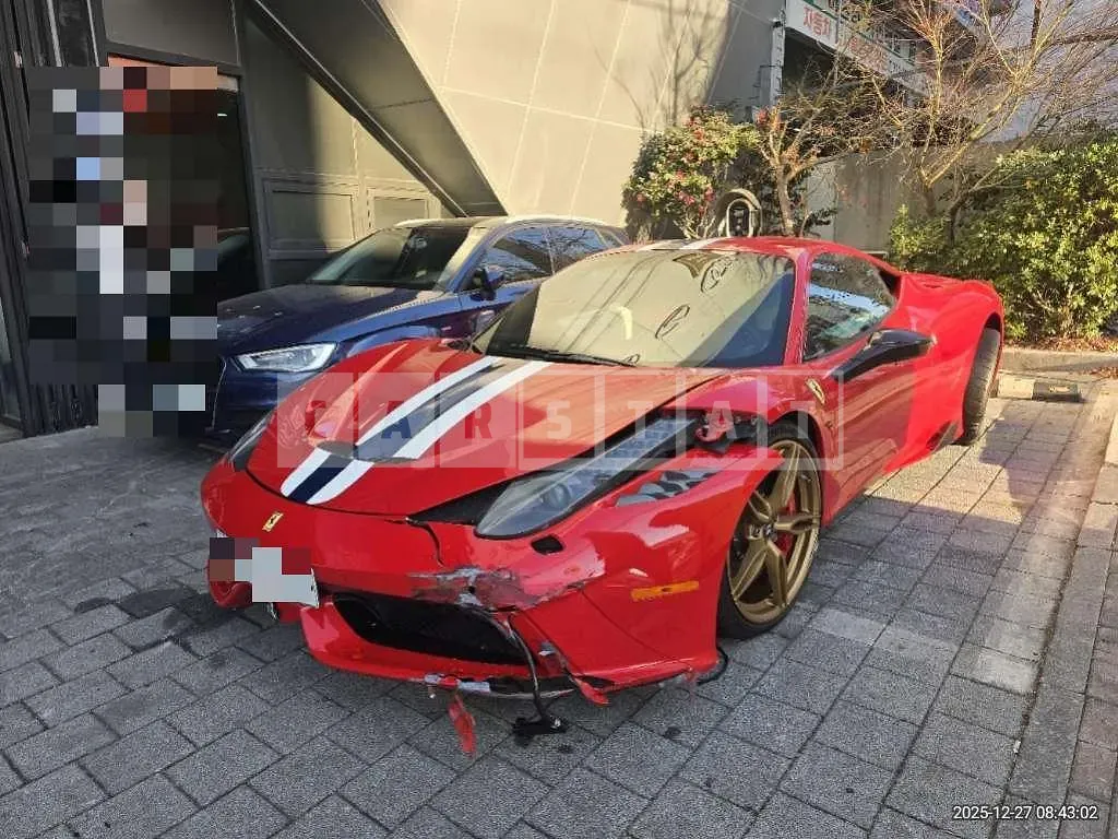 Photo 2 of 20: 2015 Ferrari 458 Speciale — Korean insurance auction