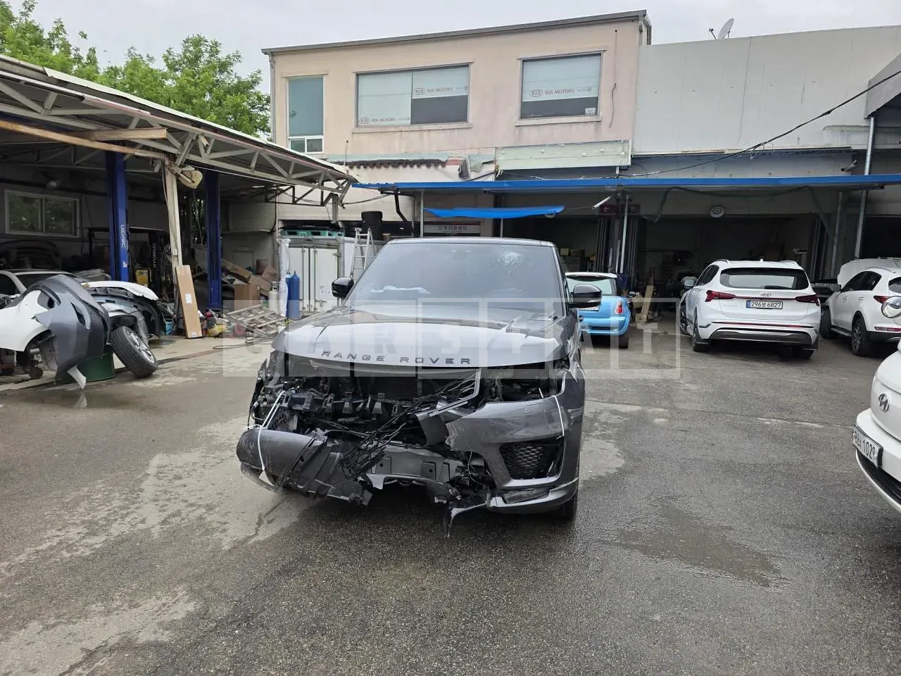 Photo 2 of 43: 2018 Land Rover Range Rover Sport 3.0 d, VIN SALWA2BK4JA809720 — Korean insurance auction