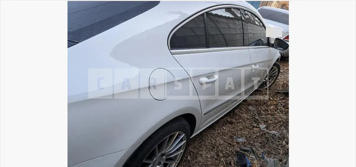 Photo 2 of 12: 2015 Volkswagen CC 2.0 TDI Blue Motion — Korean insurance auction