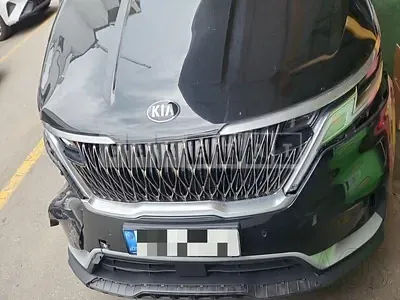 Photo 1 of 53: 2020 Kia Carnival 9 -Seater — Korean insurance auction
