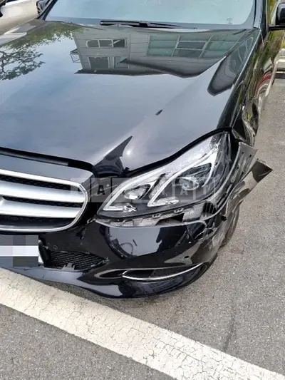 Photo 1 of 18: 2016 Mercedes-Benz E250 BlueTec 4Matic, VIN WDDHF9HBXGB288271 — Korean insurance auction
