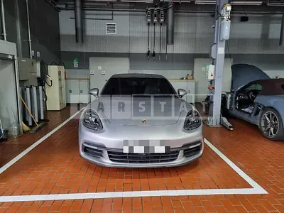 Photo 1 of 10: 2018 Porsche Panamera 4, VIN WP0AA2972JL115728 — Korean insurance auction