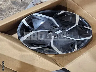Photo 1 of 3: 2022 Kia (parts) EV6 Wheels — Korean insurance auction