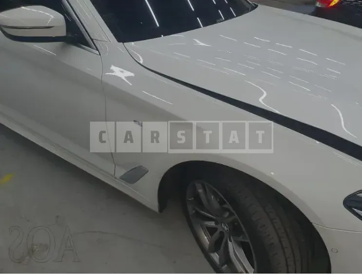 Photo 2 of 9: 2018 BMW 520d xDrive, VIN WBAJC5109JWB85686 — Korean insurance auction
