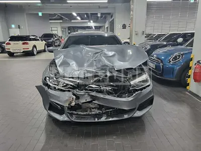 Photo 1 of 30: 2017 BMW 520d, VIN WBAJC3107HG991919 — Korean insurance auction