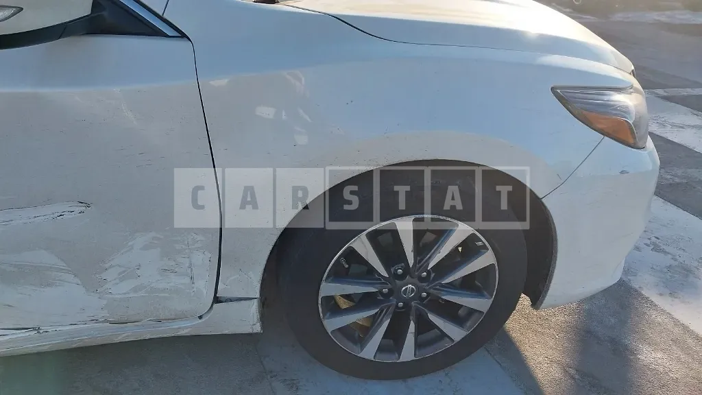 Photo 2 of 21: 2017 Nissan Altima 2.5, VIN 1N4AL3AP9HC199283 — Korean insurance auction