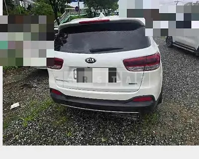 Photo 1 of 15: 2016 Kia Sorento — Korean insurance auction