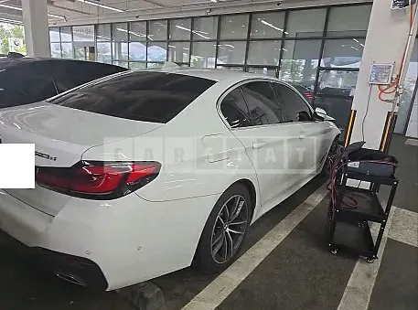 Photo 2 of 24: 2021 BMW 523d xDrive — Korean insurance auction