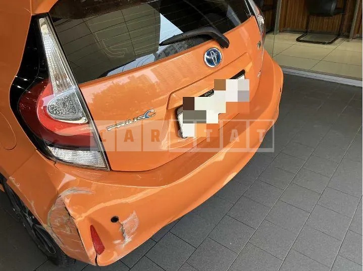 Photo 2 of 11: 2018 Toyota Prius C — Korean insurance auction