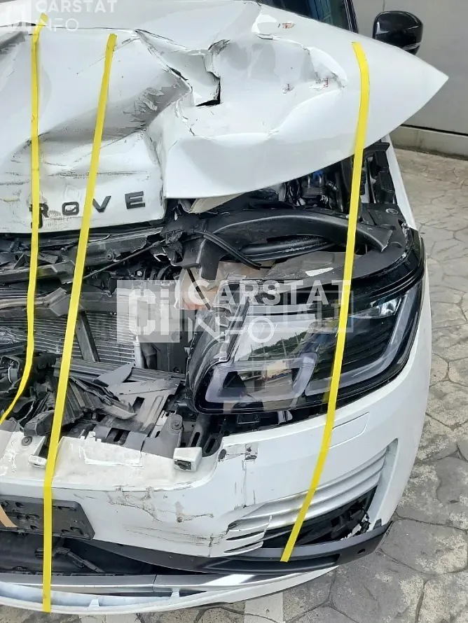 Photo 2 of 21: 2020 Land Rover Range Rover SDV8, VIN SALGA2BJ4LA586139 — Korean insurance auction