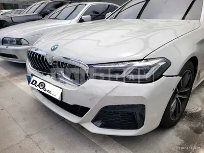 Photo 1 of 24: 2022 BMW 520i, VIN WBA11BH07NCH74477 — Korean insurance auction